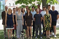Mitarbeiter des Lehrstuhls, von links nach rechts:
Prof. Dr. Joachim Renzikowski, Christiane Steinert, Dr. Anja Schmidt, Dimitrios Zachos, Antje Schulz, Anna Sophie Böringer, Fabian Henke, Anne Baldauf, Philipp Tolga Mavituna, Lucas Romero Montenegro, Ebi Seimebua, Julia Müller, Prof. Dr. Beatriz Camargo (Gastprofessorin), Richard Zimmer, Nikko Kulke.